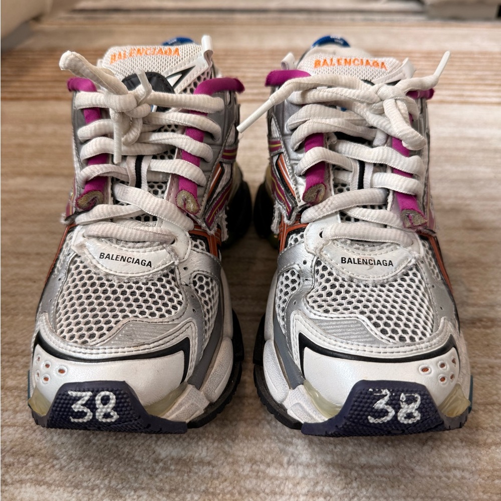 Balenciaga Runner Sneakers size38 - Picture 2 of 7